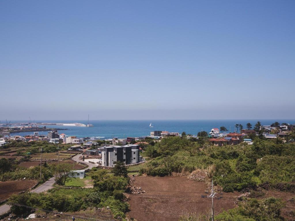 Sallys Jeju Hotel Luaran gambar